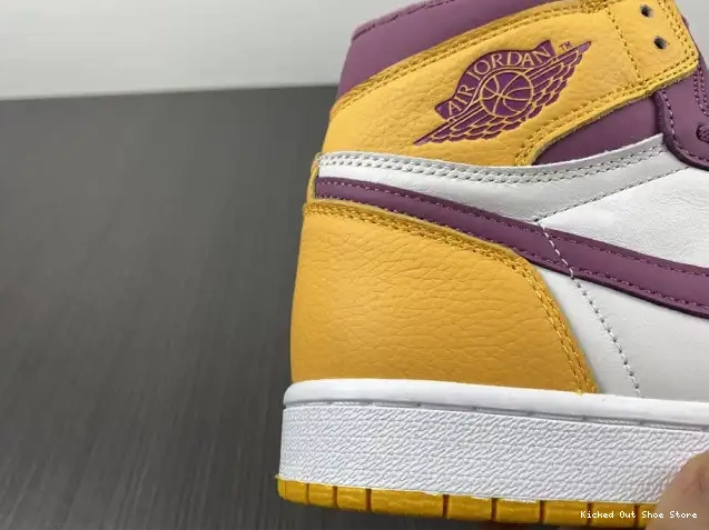 Kicked Out Shoe Store 555088-706 High 1 Brotherhood OG Air Jordan 0519